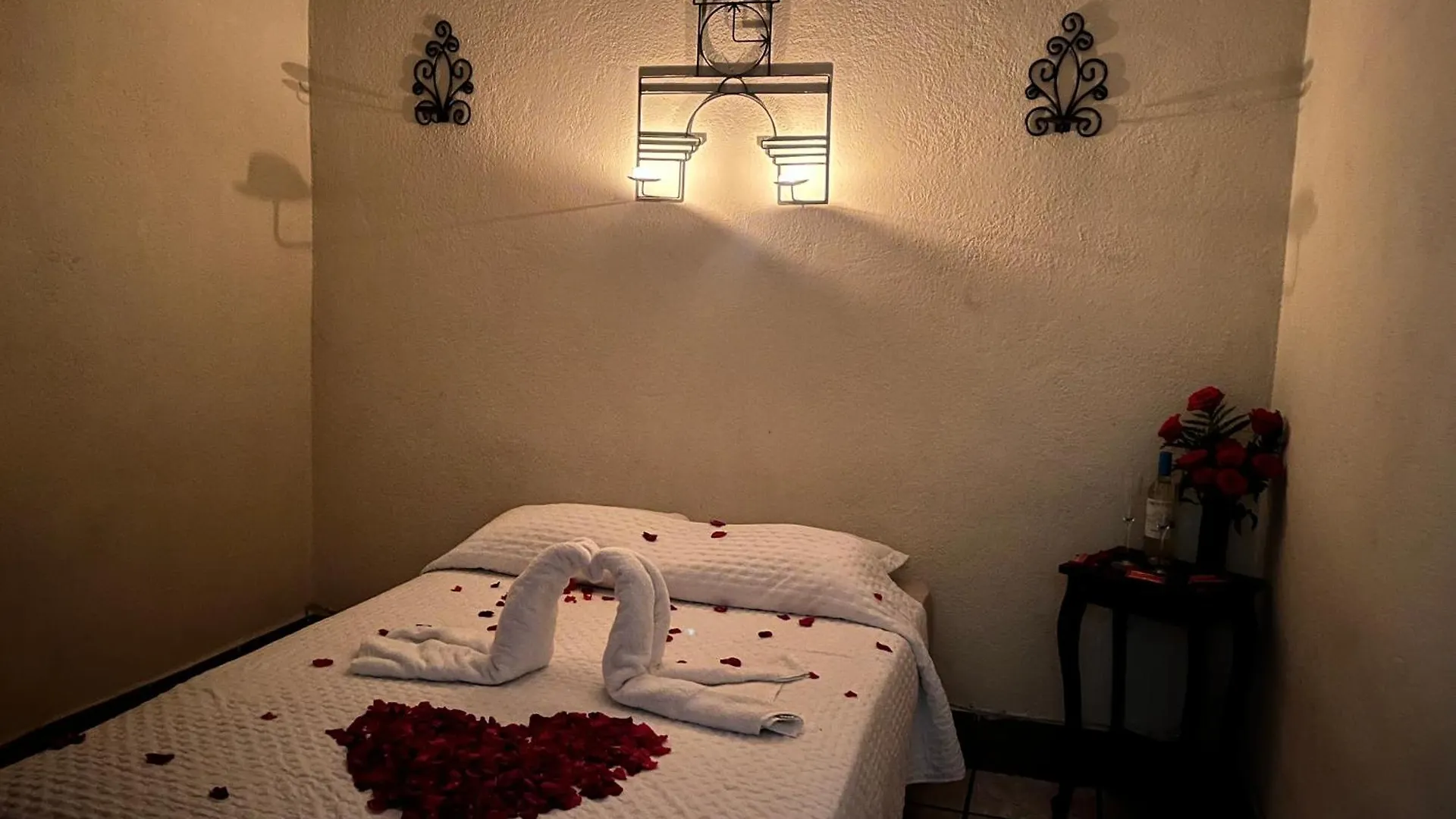 Jireh Guesthouse Антигуа-Гватемала Гватемала