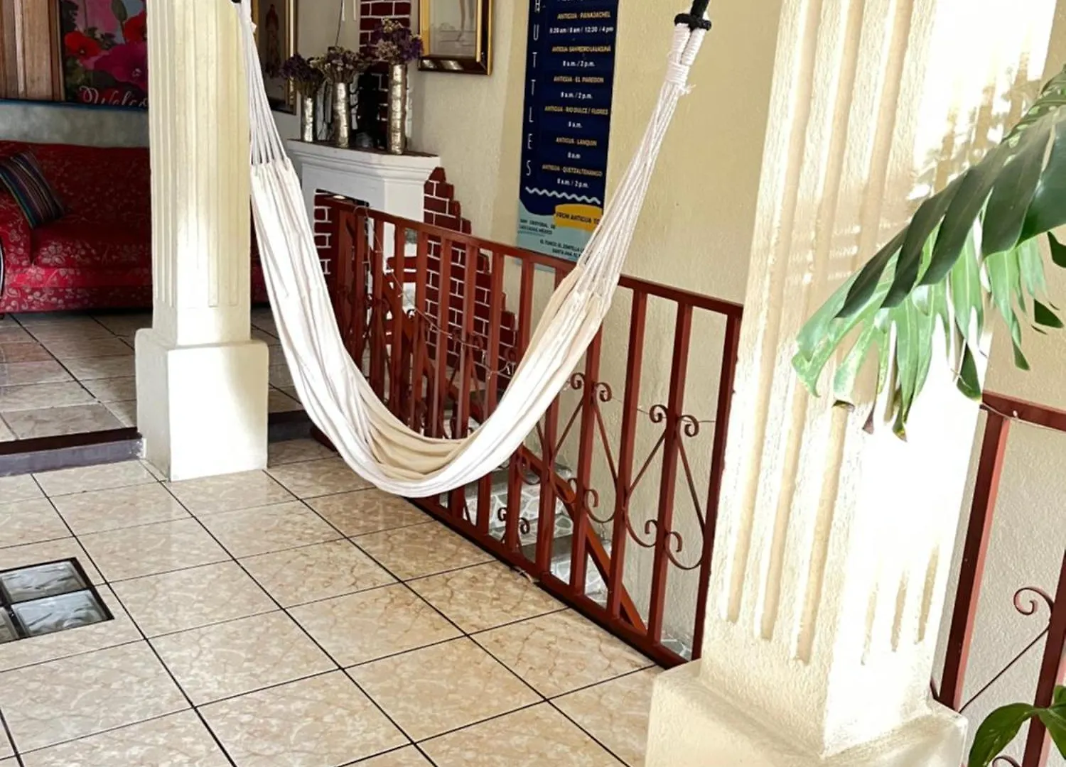 Мини-отель Jireh Guesthouse Антигуа-Гватемала
